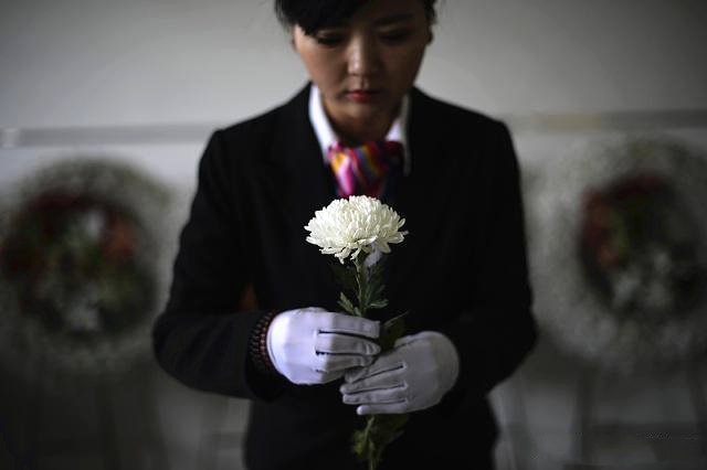 殡葬行业工作人员