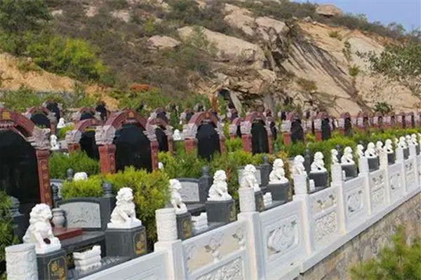 公墓墓区